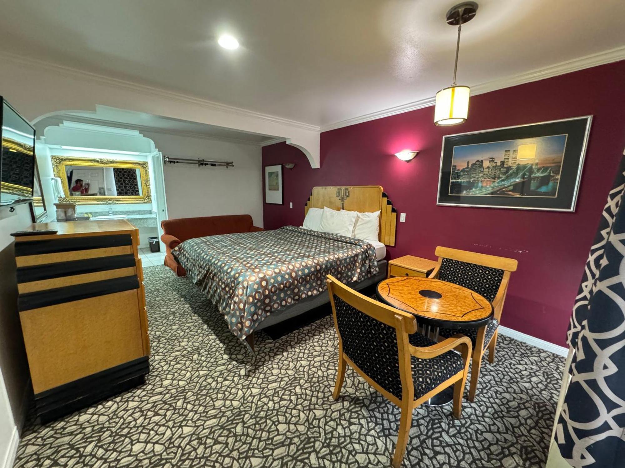 King Room