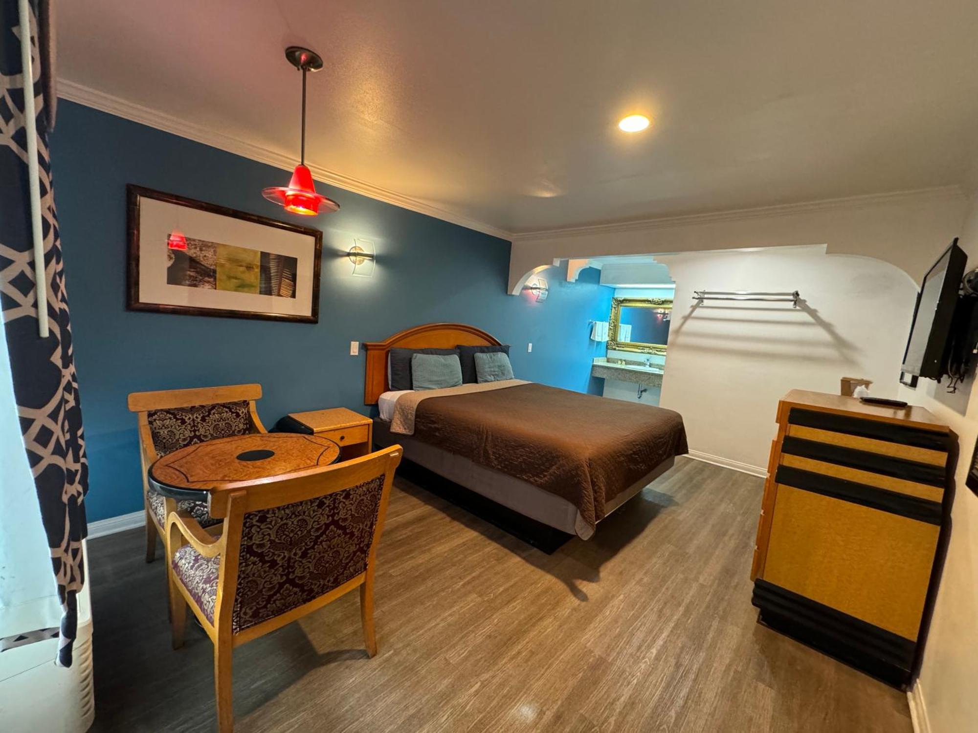 King Room